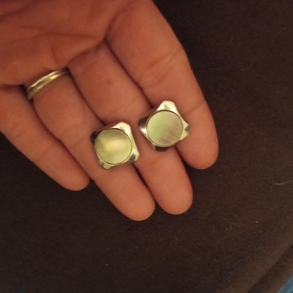 Sophisticated Silver Cuff Links for Timeless Elegance